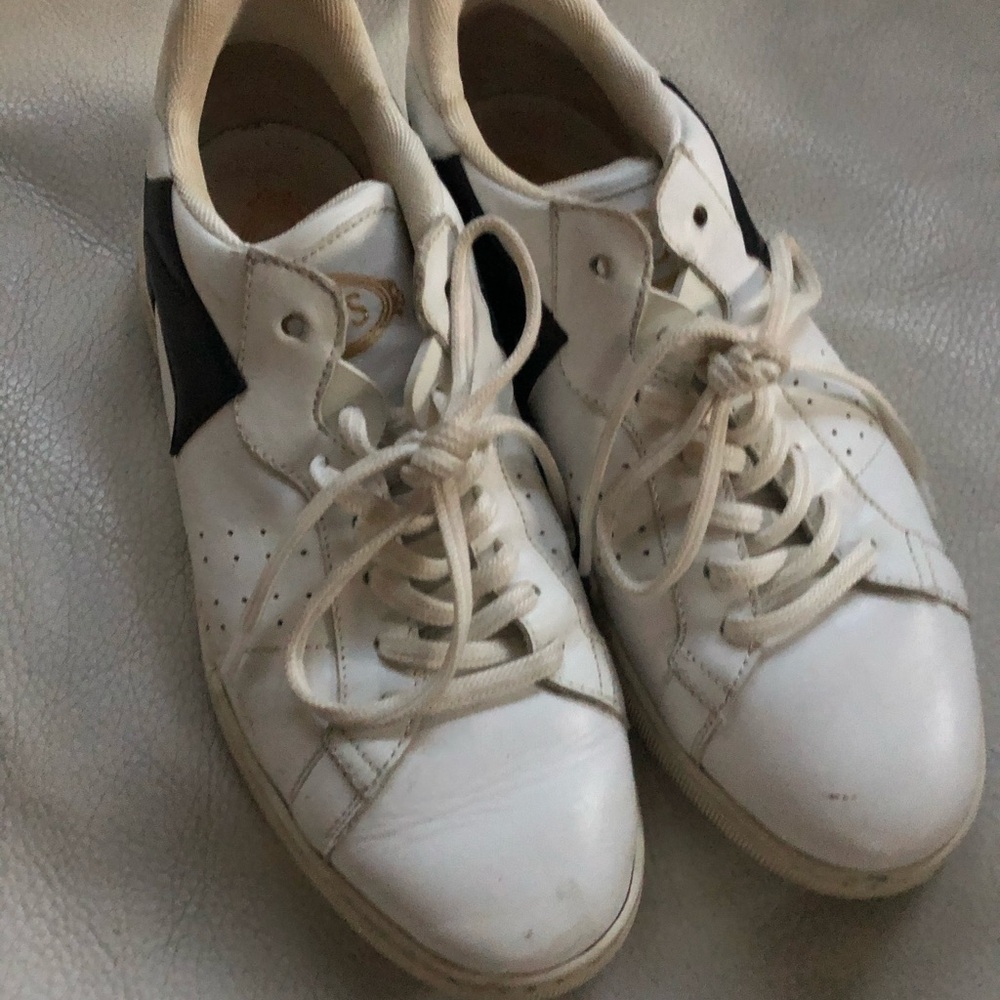 Tod’s Sneakers.